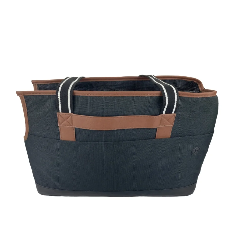 Dog carrier